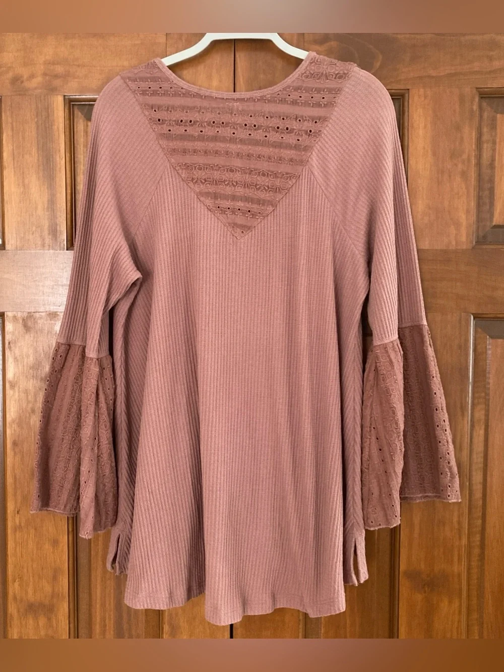 Free People Parisian nights Lace-Trim V-Neck Bell Sleeve Top women’s large mauve
